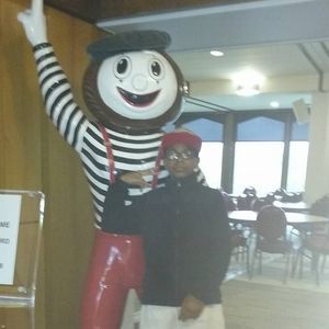 Meet your Posher, Kenneth